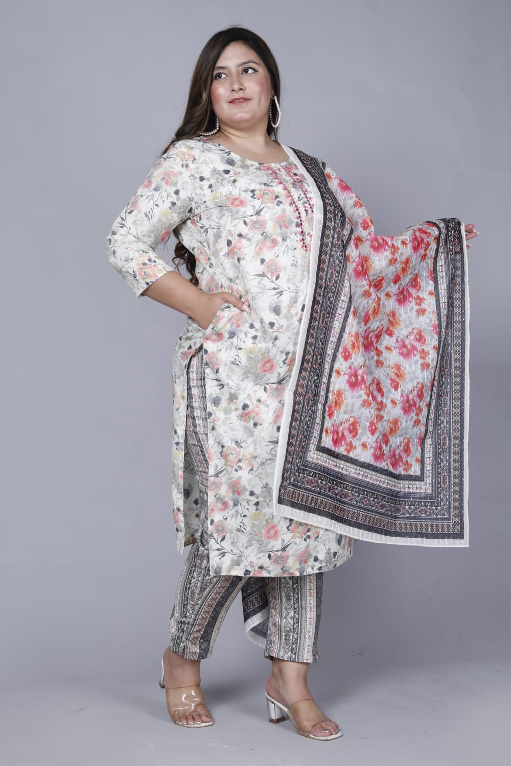 Floral Print Kurta Pant & Dupatta ( Set of 3)