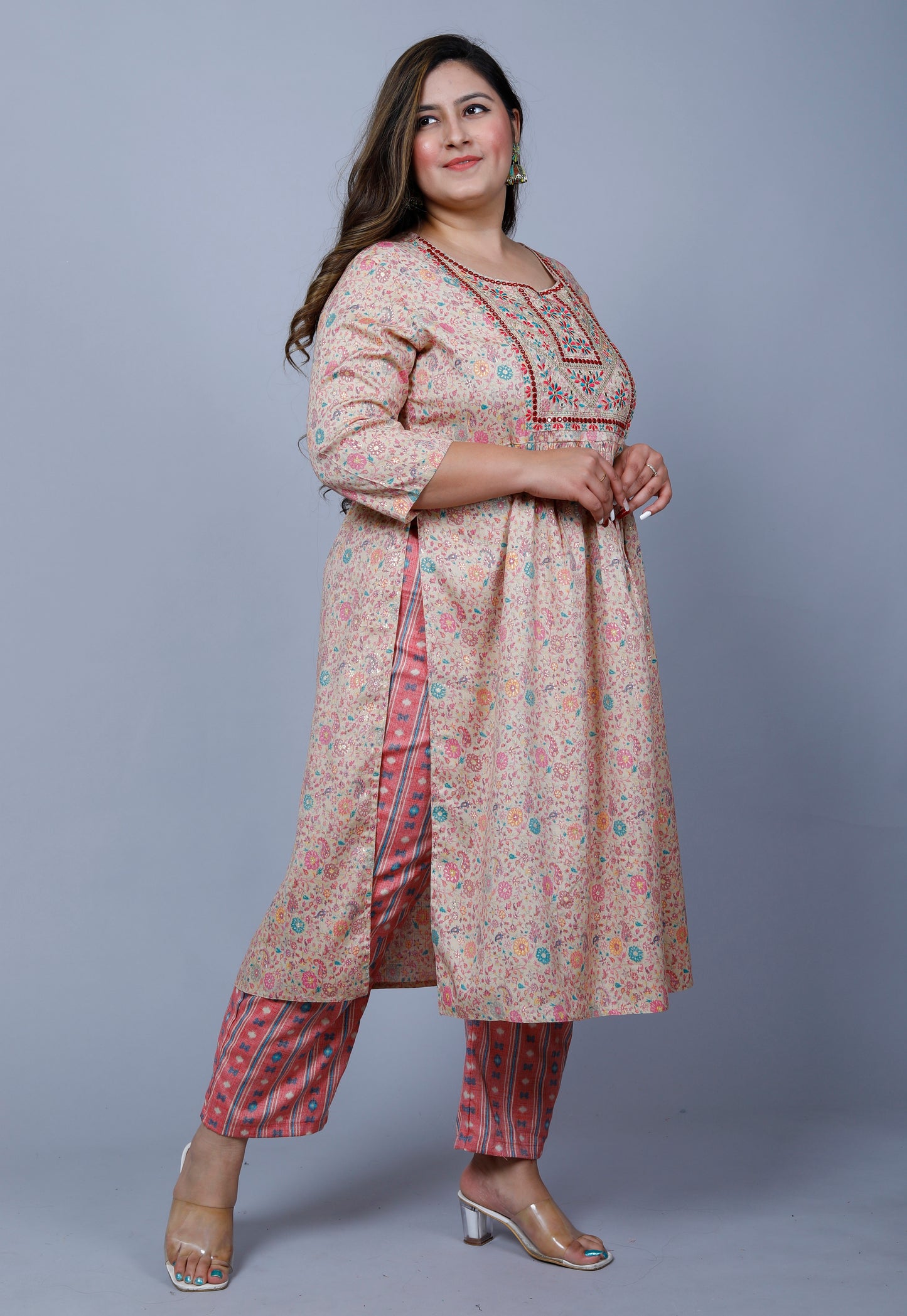 Pink Embroidered Nayra Cut Kurta Pant Dupatta Set